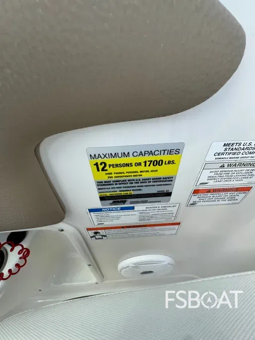 2015 SouthWind 2400 SD - Media 11
