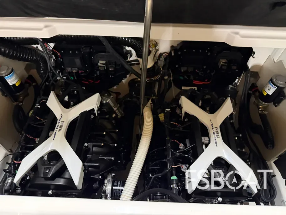 2024 Yamaha Boats 252XE - Media 5