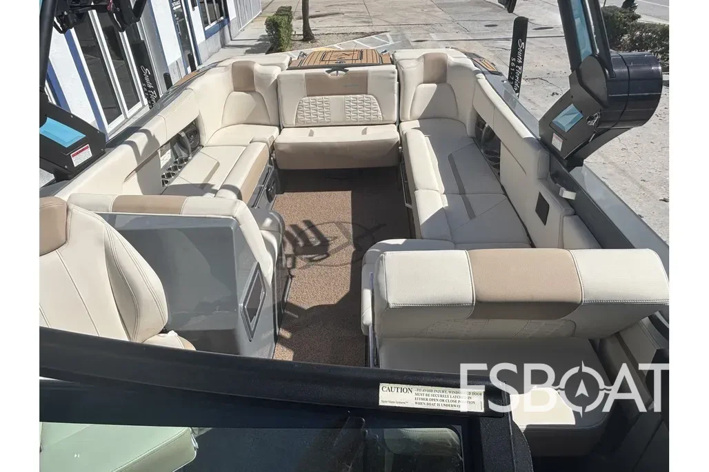 2022 MasterCraft X26 - Media 7