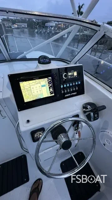 1998 Sea Pro 235WA - Media 4