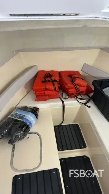 1998 Sea Pro 235WA - Media 8