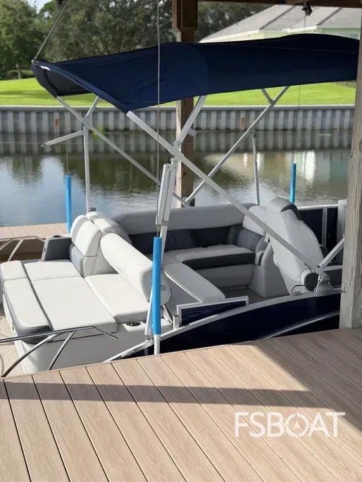 2022 Harris Sunliner 230 - Media 8