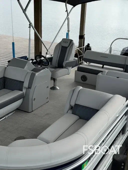 2022 Harris Sunliner 230 - Media 7