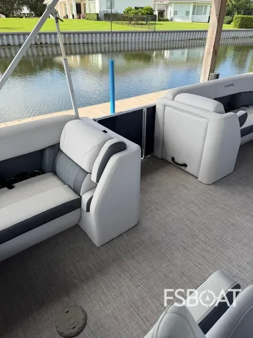 2022 Harris Sunliner 230 - Media 10