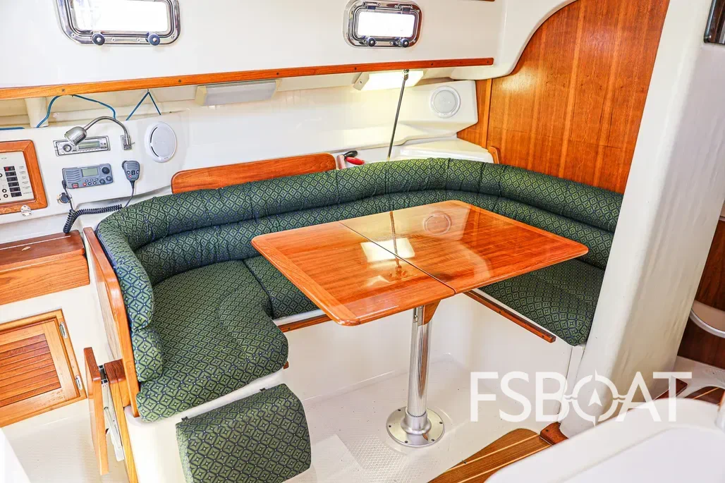 2010 Hake Seaward 32RK - Media 17