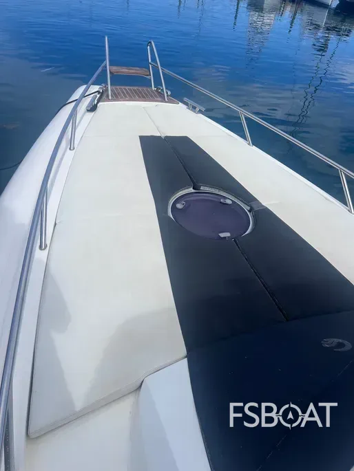 2016 Capelli Tempest 44 - Media 10