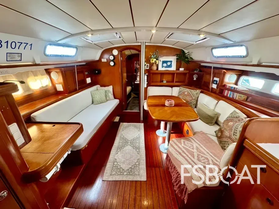 2001 Beneteau 411 - Media 3