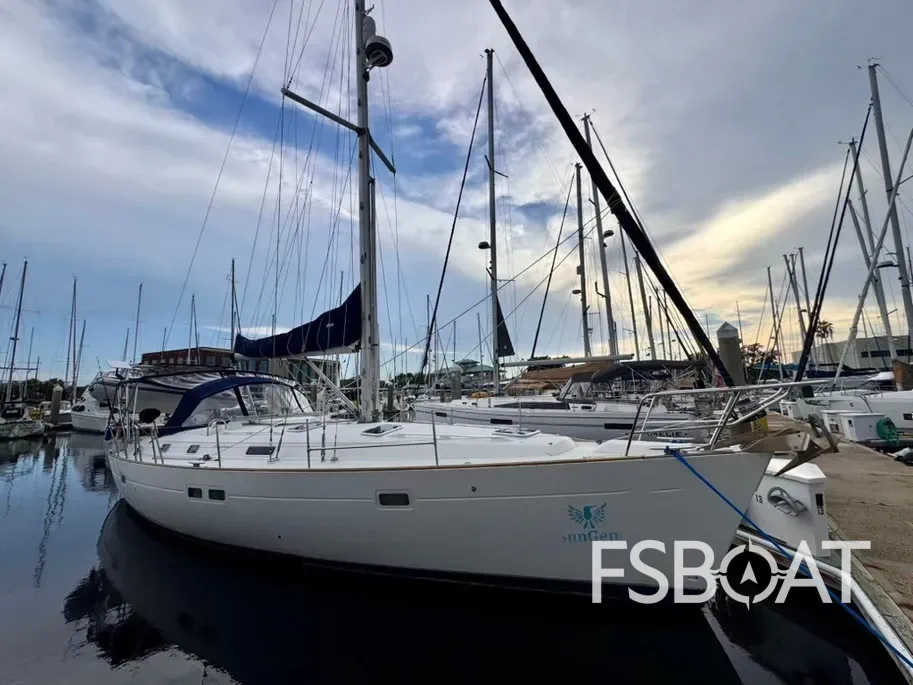 2001 Beneteau 411 - Media 24