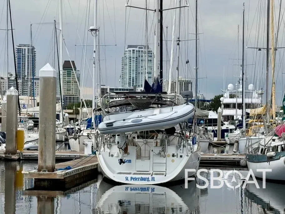 2001 Beneteau 411 - Media 5