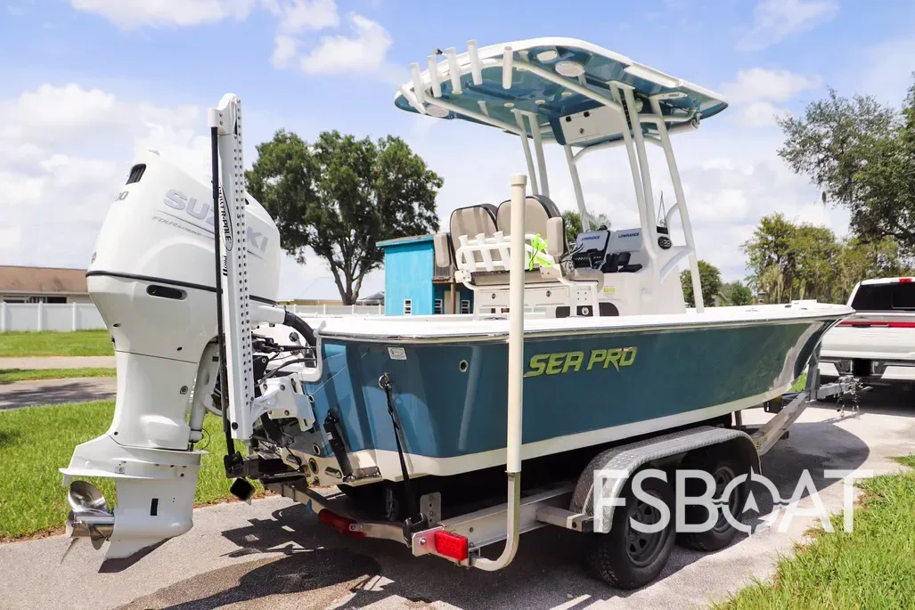 2022 Sea Pro 228 Bay - Media 16