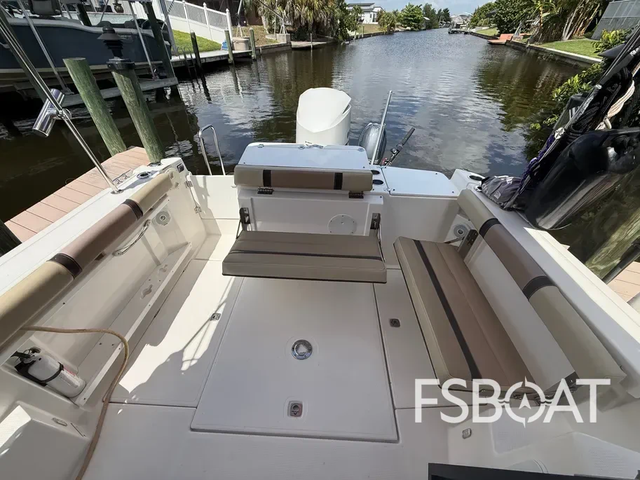 2019 Ranger Tugs R-27 - Media 13