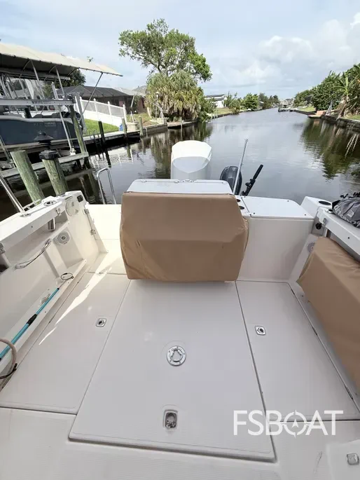 2019 Ranger Tugs R-27 - Media 8