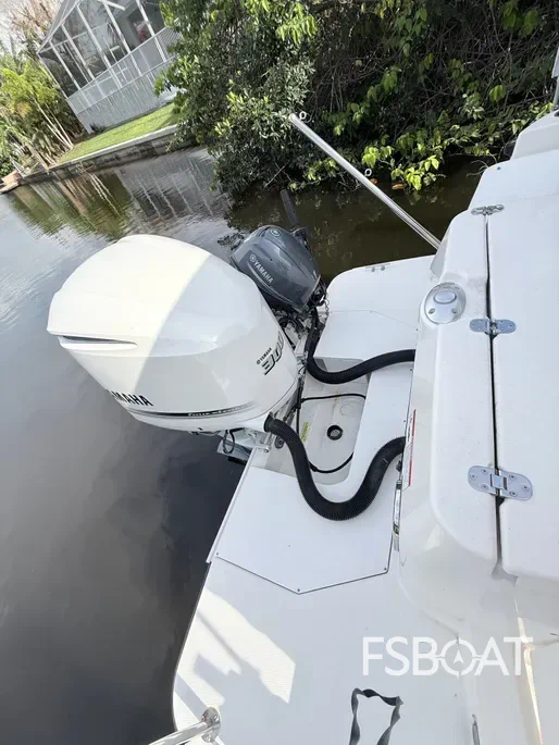 2019 Ranger Tugs R-27 - Media 6