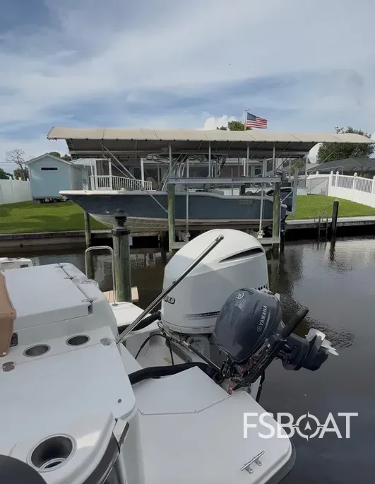 2019 Ranger Tugs R-27 - Media 5
