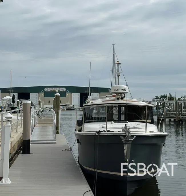 2019 Ranger Tugs R-27 - Media 3