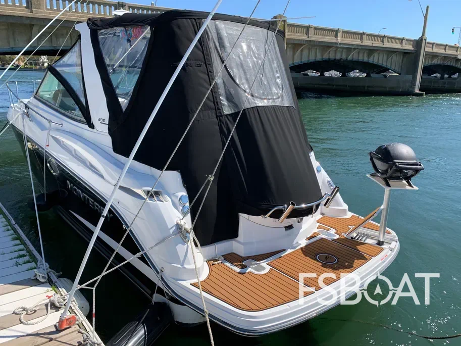 2018 Monterey 295 Sport Yacht - Media 6