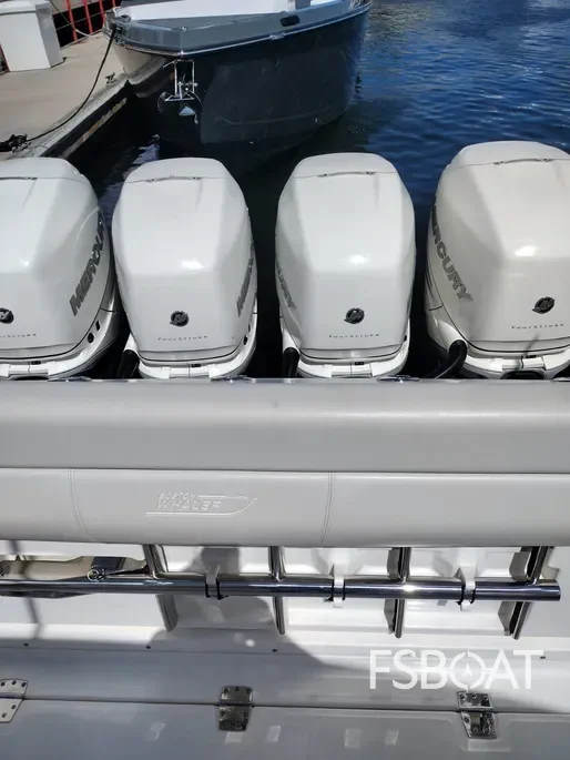 2018 Boston Whaler 420 Outrage - Media 7