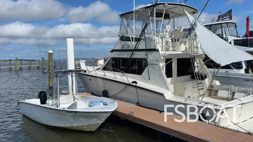 1988 Hatteras 52 Sportfish Convertible - Media 5