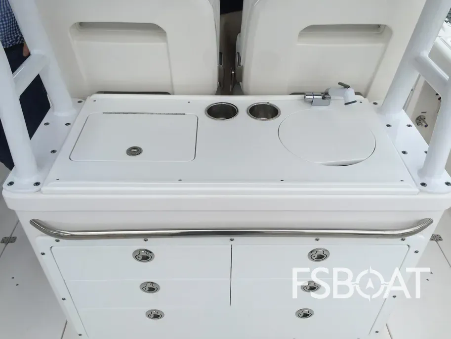 2015 Edgewater 280CC - Media 12