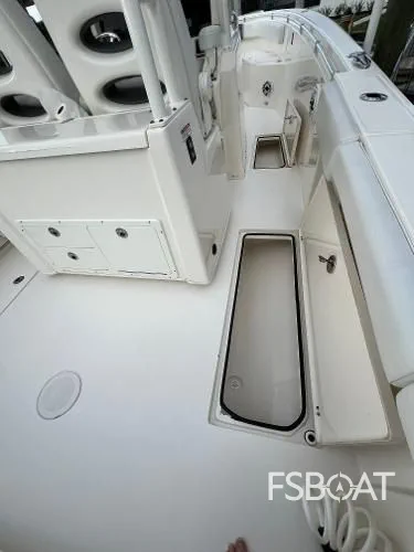 2020 Cobia 301 Center Console - Media 8