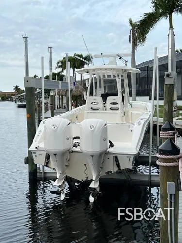 2020 Cobia 301 Center Console - Media 5