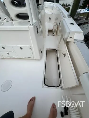 2020 Cobia 301 Center Console - Media 9