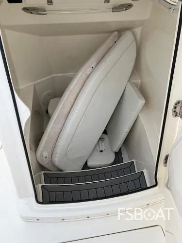 2020 Cobia 301 Center Console - Media 11