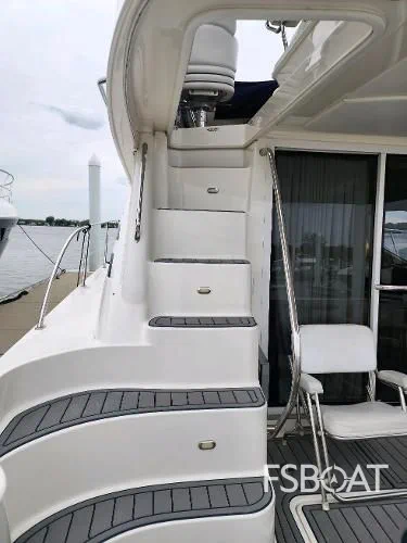 2006 Sea Ray 44 Sedan Bridge - Media 10