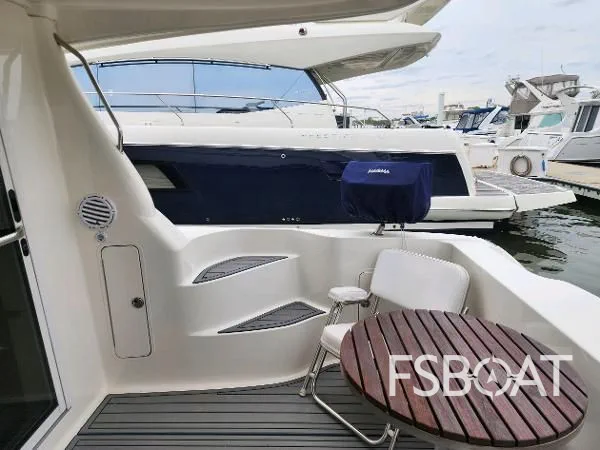 2006 Sea Ray 44 Sedan Bridge - Media 7