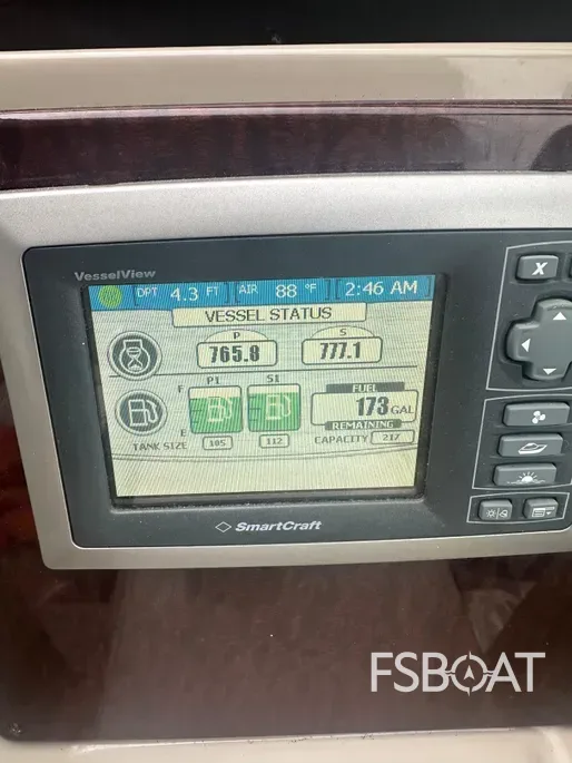 2008 Sea Ray Sundancer 330 - Media 13