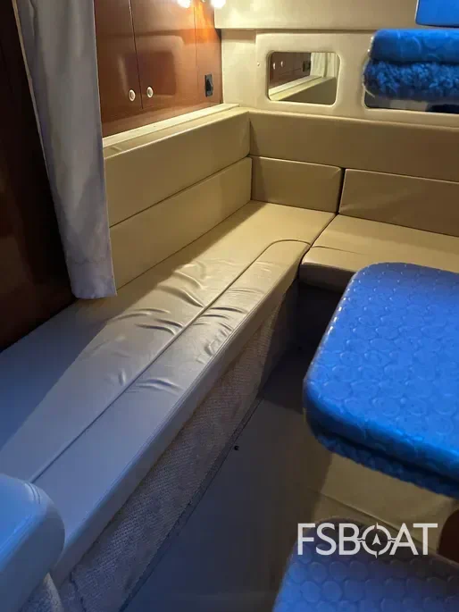 2008 Sea Ray Sundancer 330 - Media 17