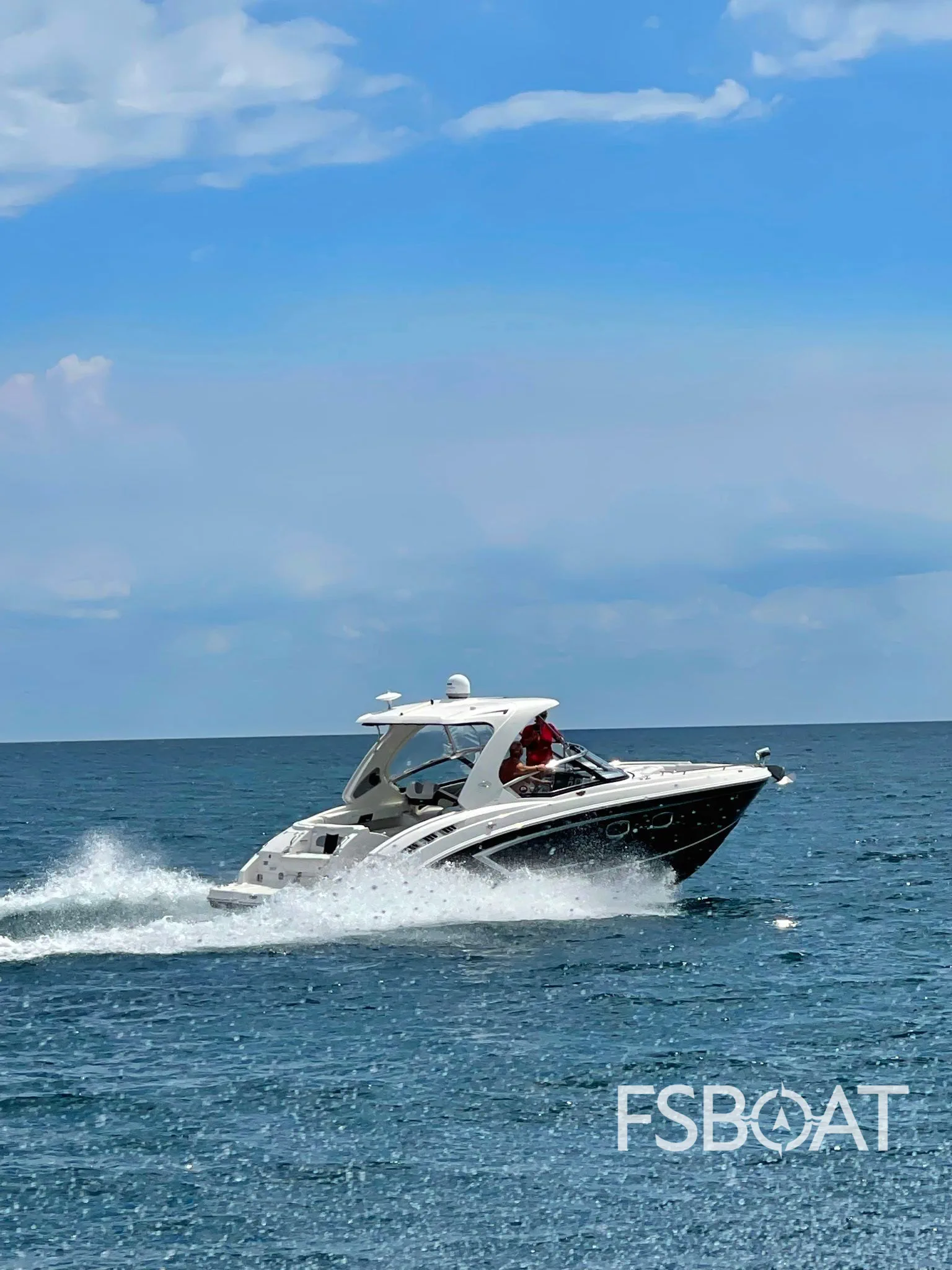 2014 Chaparral 327 SSX - Media 4