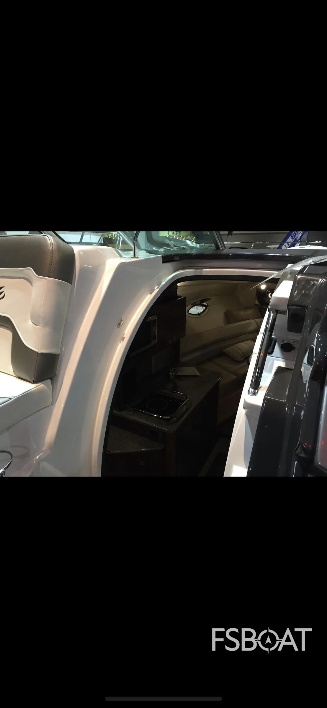 2015 Monterey 275 Sport Yacht - Media 4