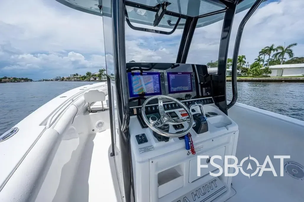 2019 Sea Hunt Gamefish 30 - Media 6