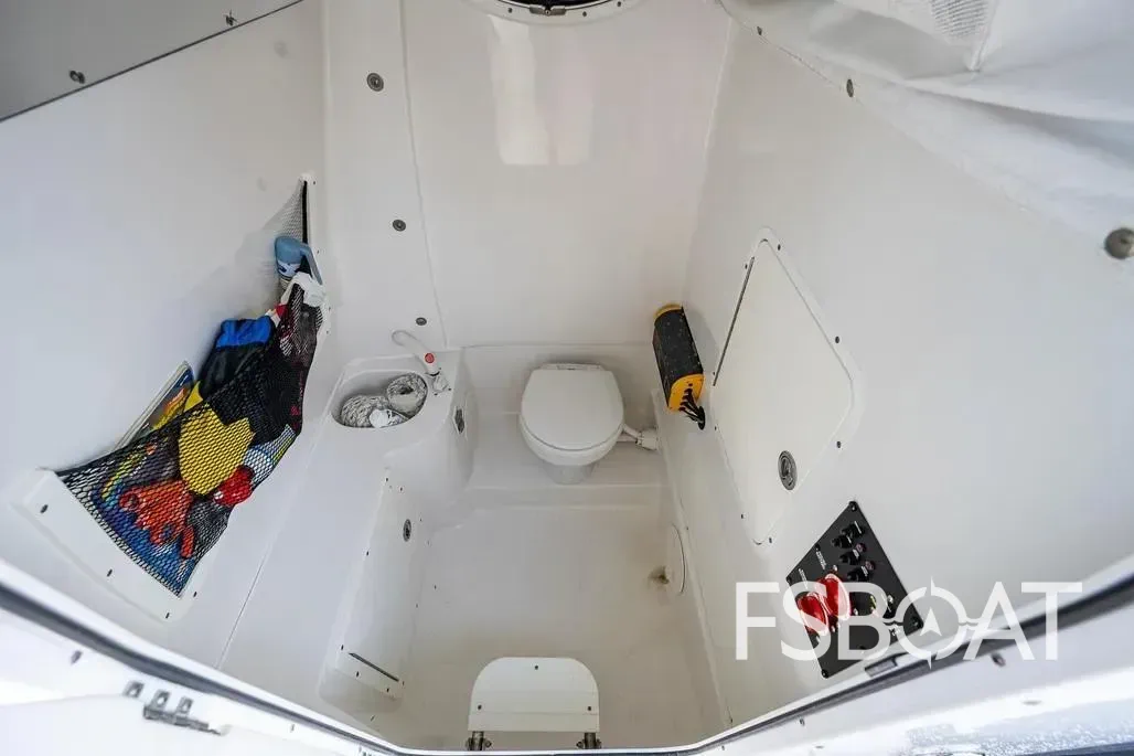 2019 Sea Hunt Gamefish 30 - Media 9