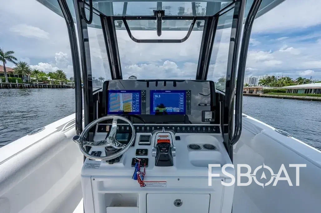 2019 Sea Hunt Gamefish 30 - Media 7