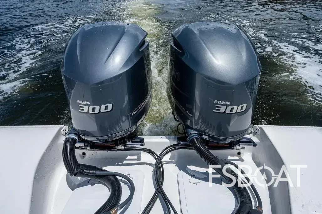 2019 Sea Hunt Gamefish 30 - Media 16