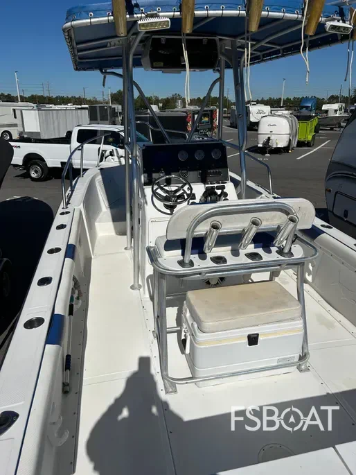 2000 Edgewater 265CC - Media 4