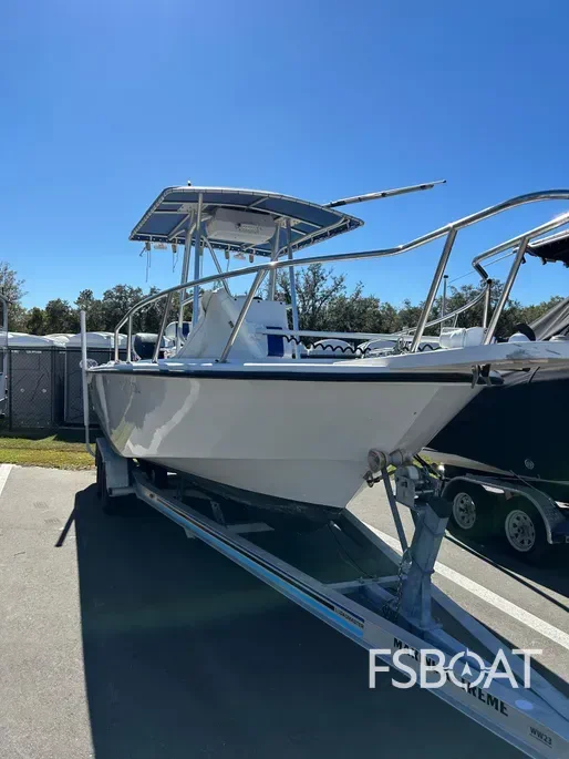 2000 Edgewater 265CC - Media 2