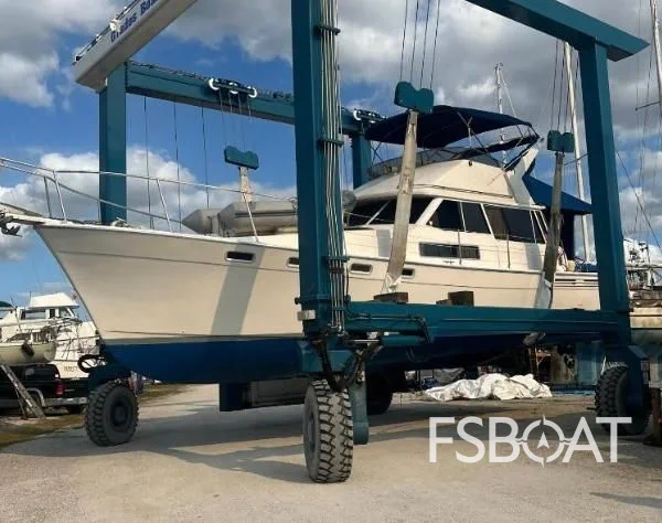 1989 Bayliner 3888 Motoryacht - Media 9