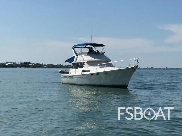 1989 Bayliner 3888 Motoryacht - Media 5