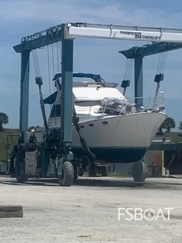 1989 Bayliner 3888 Motoryacht - Media 11