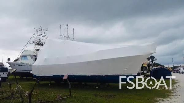 1989 Bayliner 3888 Motoryacht - Media 13