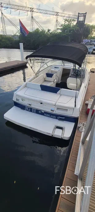 2015 Bayliner 642 Overnighter - Media 4