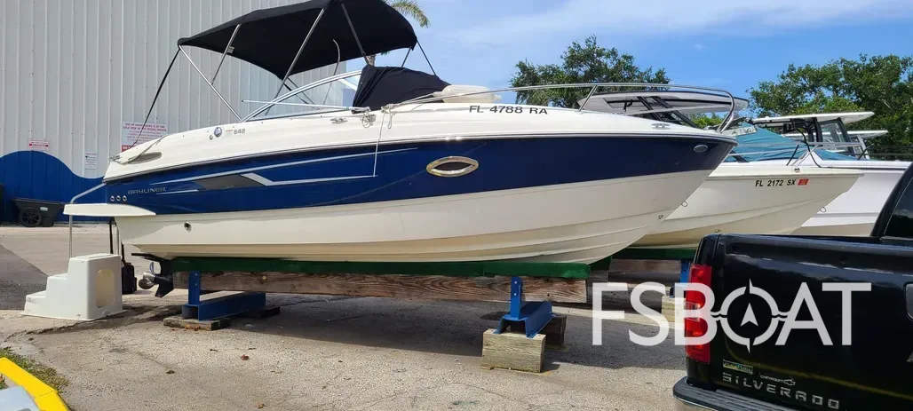2015 Bayliner 642 Overnighter - Media 21