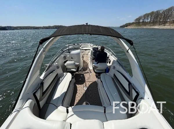 2012 Larson LXi 29.2 - Media 12