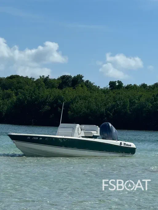2004 Triton Light Tackle Series - Media 4
