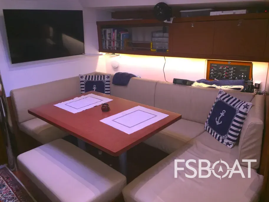 2016 Beneteau Oceanis 45 - Media 7