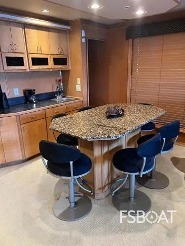2008 Starlite Custom Houseboat - Media 17