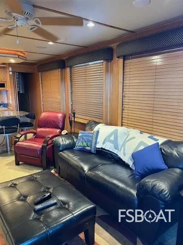 2008 Starlite Custom Houseboat - Media 12